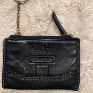 COACH coin, key holder.